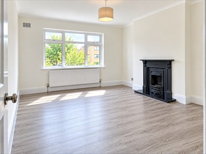 2 Bed Flat, Speyside, N14