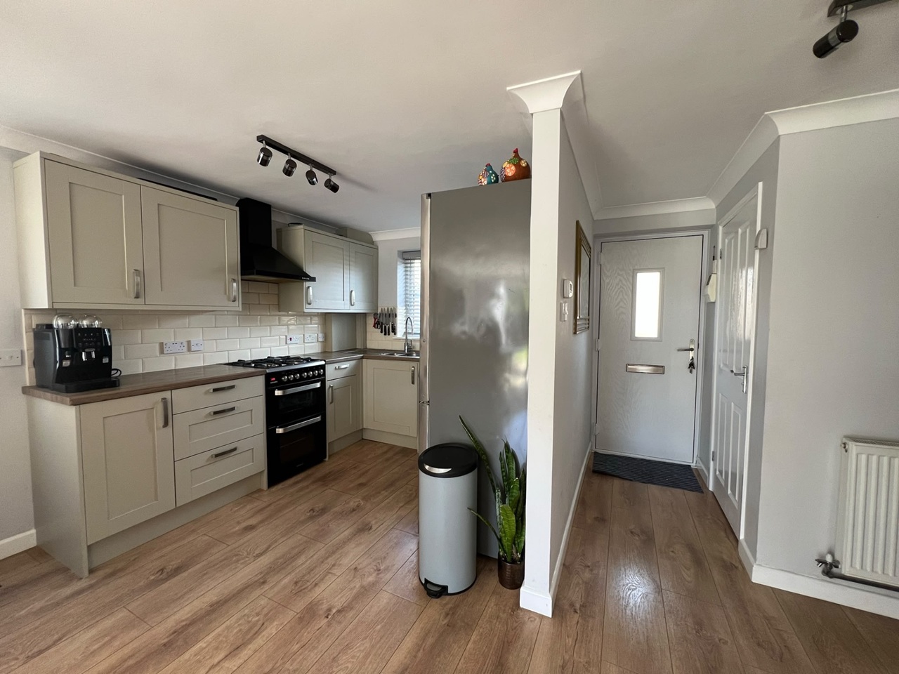 3 Bed Semi-Detached House, Norman Smith Road, OX4