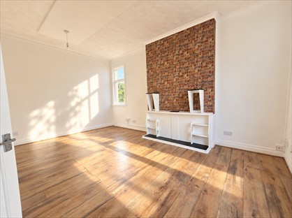 3 bed room for rent in Room in a Shared House, St Georges Road, TN34