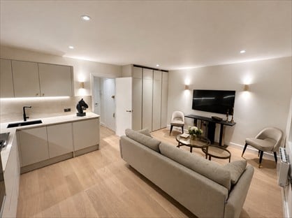 1 bed flat/apartment for rent in Westminster