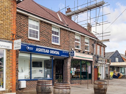 Studio Flat, Barnett Wood Lane, KT21