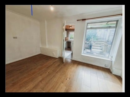 3 Bed Semi-Detached House, Lynmouth Close, OL9