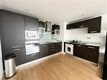 2 Bed Flat, Windward Court, E16
