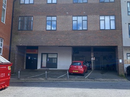 1 bed flat/apartment for rent in 1 Bed Flat, Feathers Yard, RG21