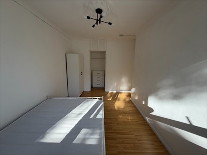 Room in a Shared House, Brabazon St, E14