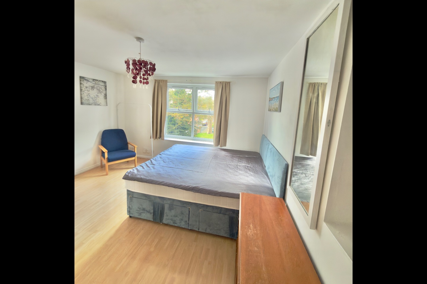 2 Bed Flat, Gell Street, S3 photo 2