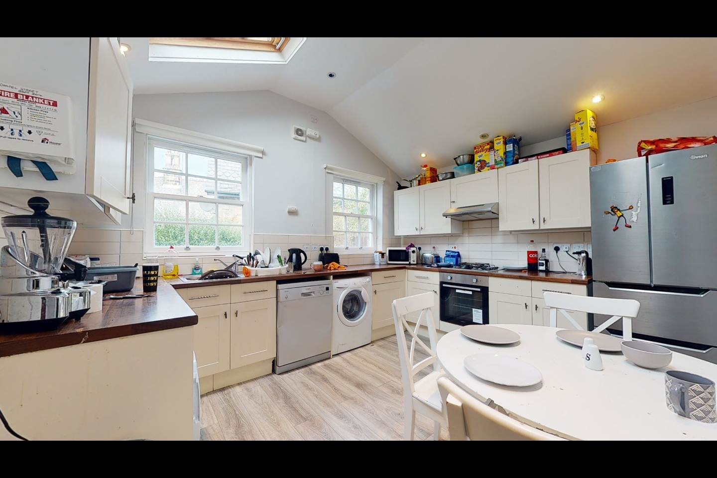 5 Bed Semi-Detached House, Chapel St, LS6