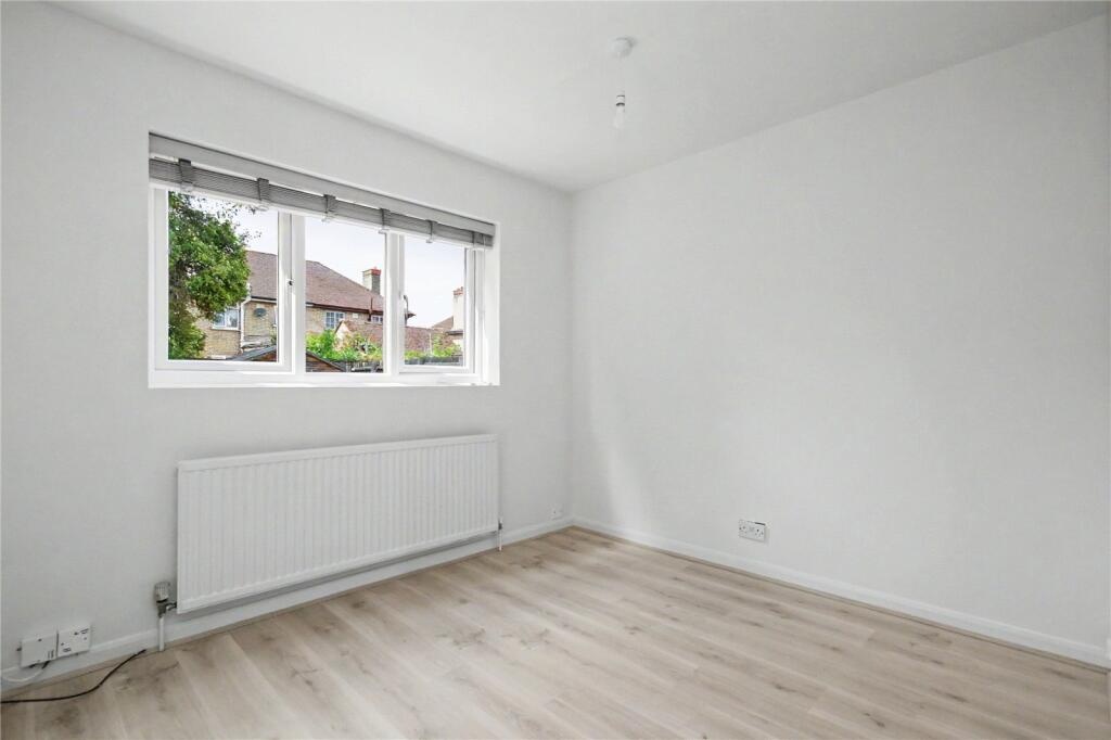 1 Bed Flat, Ross St, CB1 photo 5