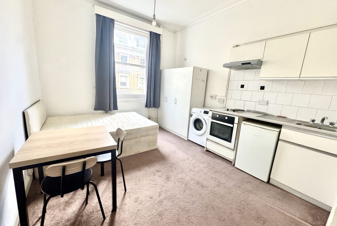 Studio Flat, London, W2 photo 5
