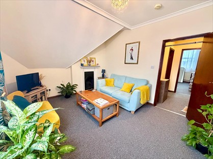 1 Bed Flat, Albert Road, CT11