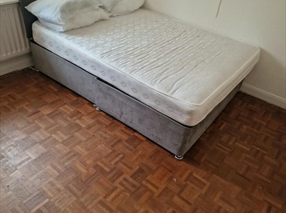 Room in a Shared House, Woodcote Park Avenue, CR8