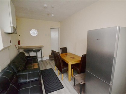 5 Bed Terraced House, Ashfield Road, M13