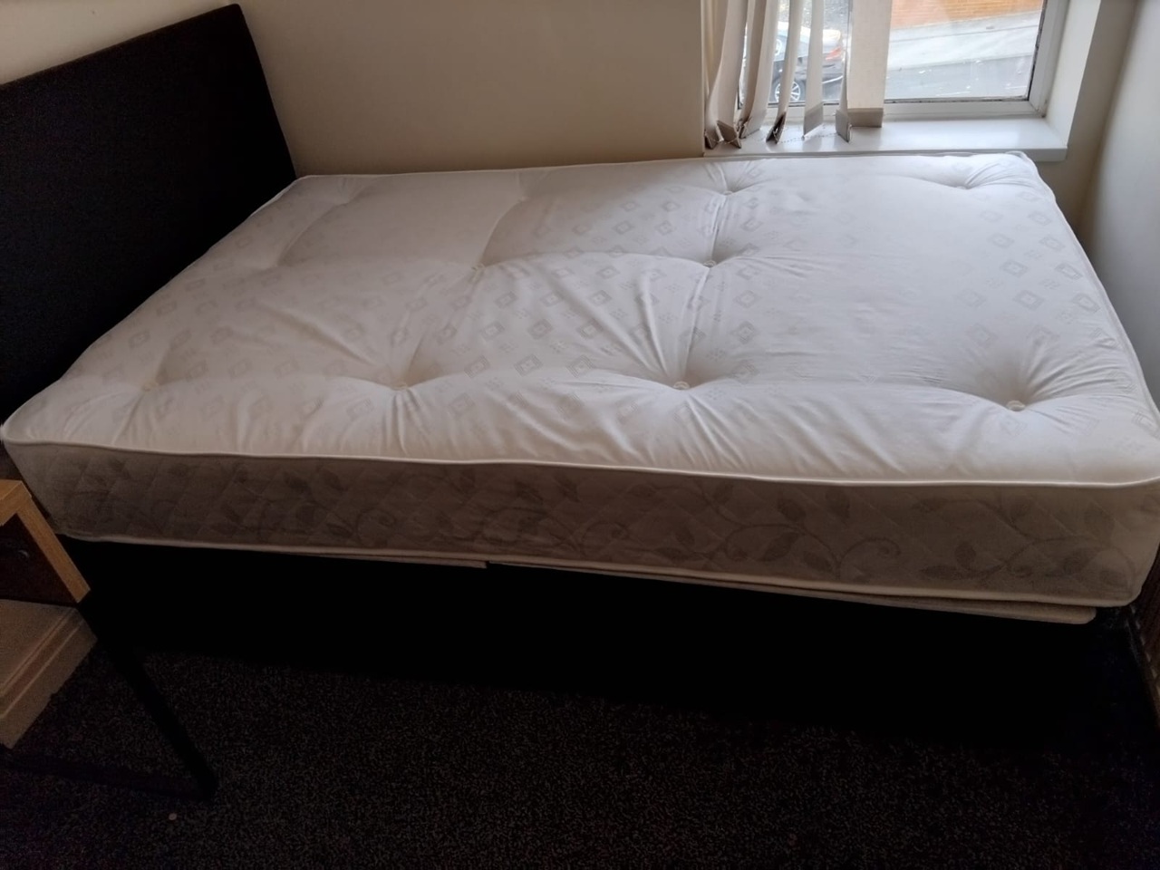 Room in a Shared House, Woodsley Road, LS3 photo 3