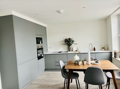 2 Bed Flat, Eversleigh Road, N3