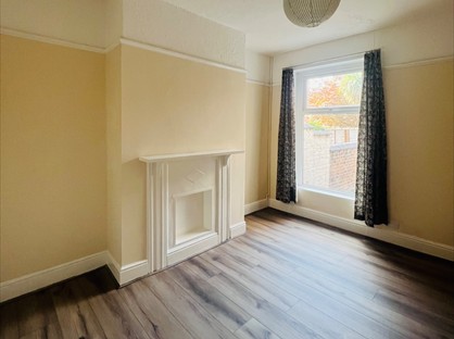 3 Bed Terraced House, Mersey Road, M33
