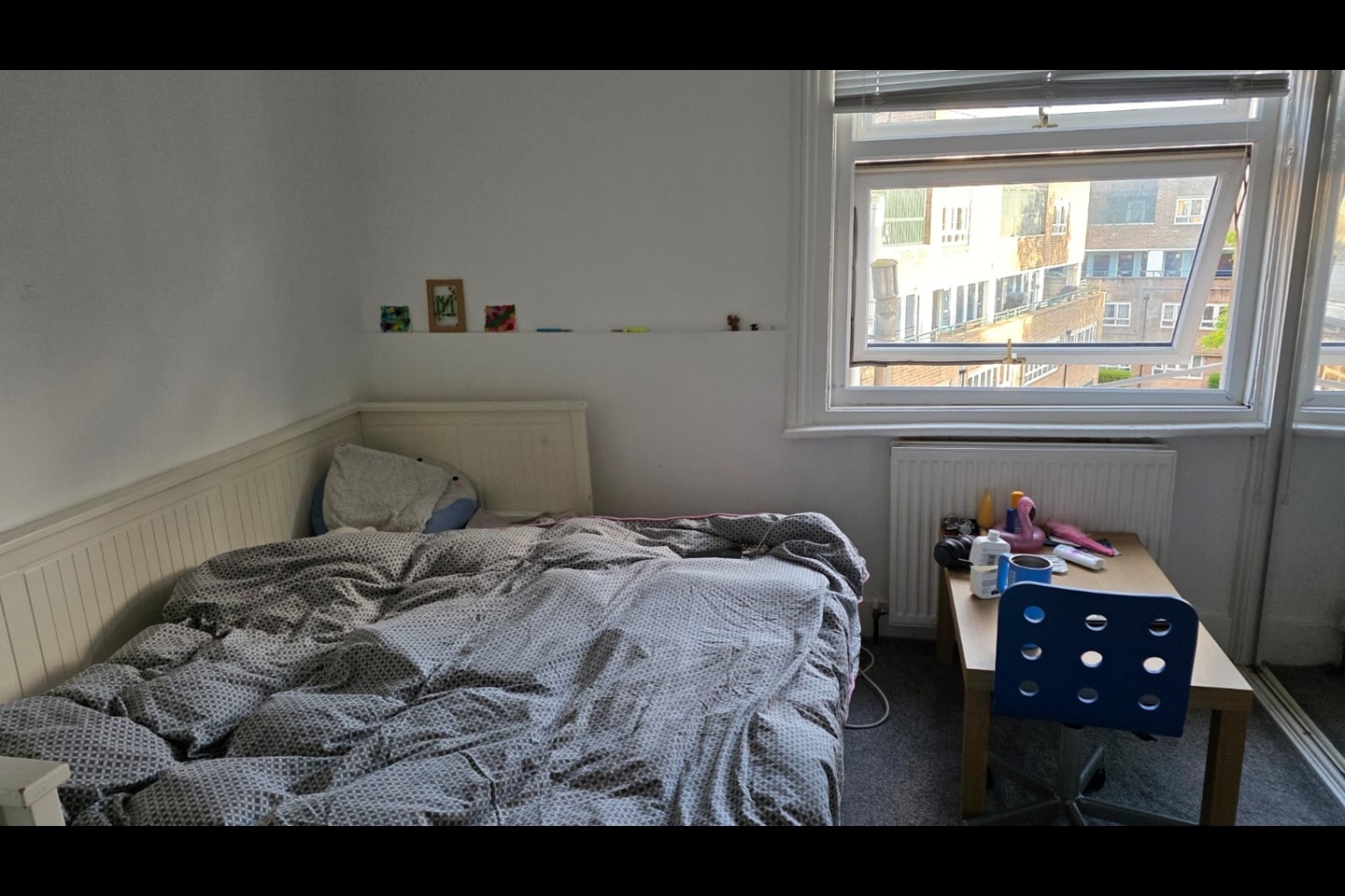 Studio Flat, Perham Road, W14 photo 2