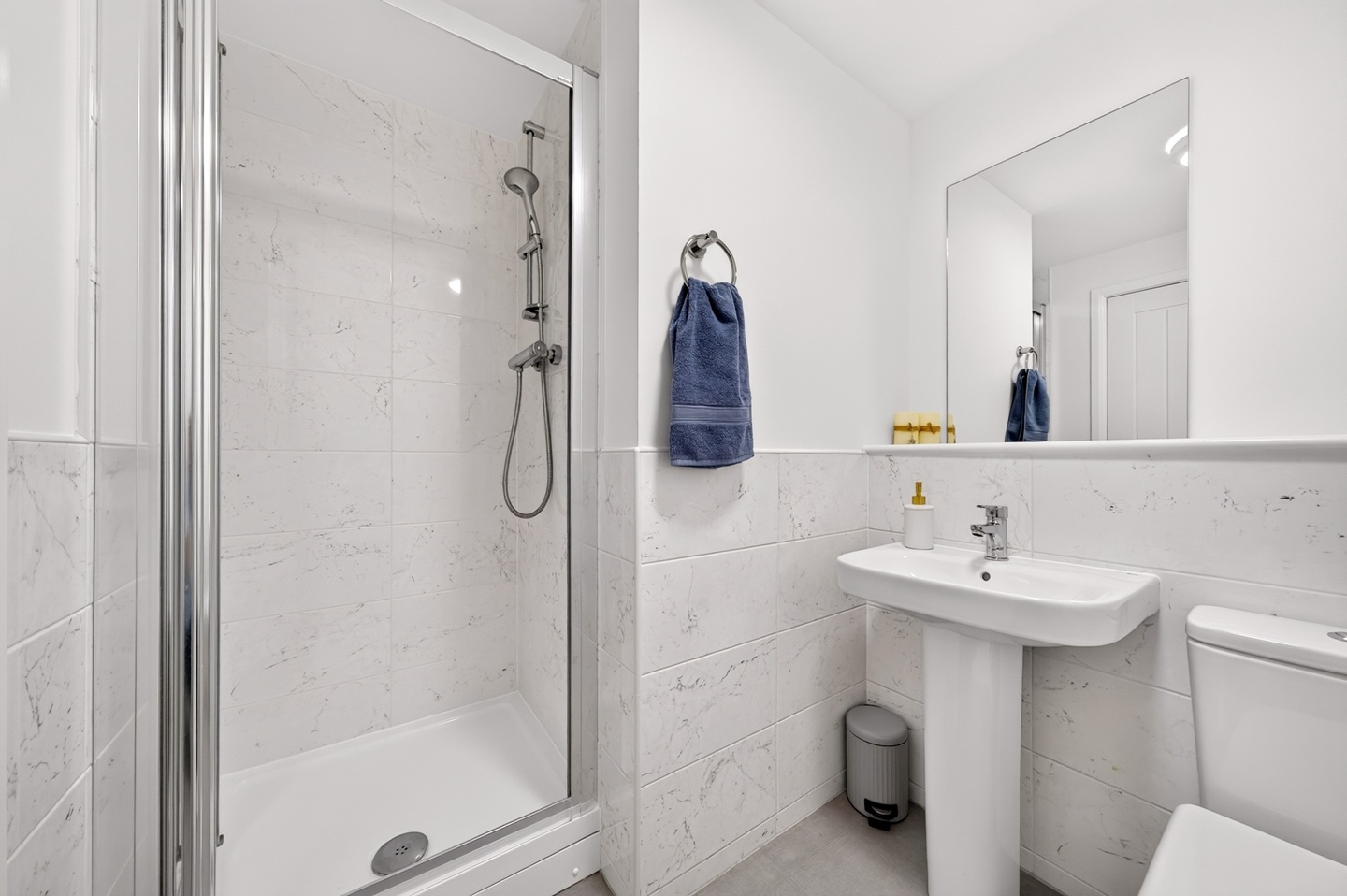 Room in a Shared Flat, With Private En-Suite, EH16 photo 4