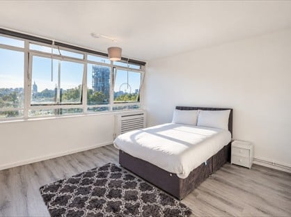 1 Bed Flat, Perronet House, SE1