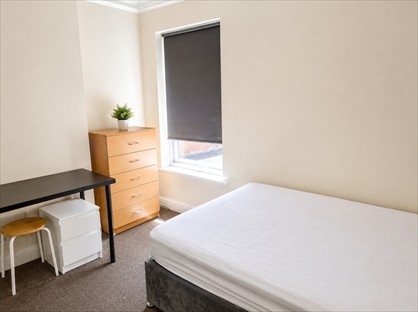 Room in a Shared House, Olive Road, NW2