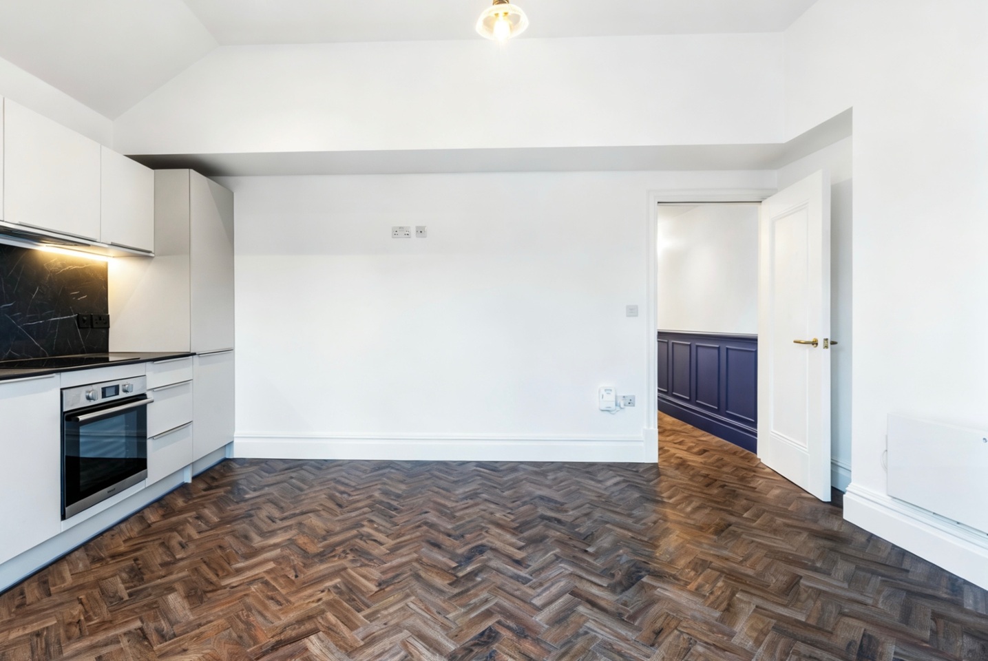 2 Bed Flat, Cathedral Road, CF11 photo 5