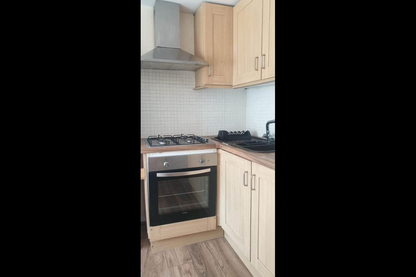 Studio Flat, Rees Drive, CV3 photo 4