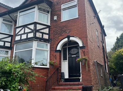 3 Bed Semi-Detached House, Cheadle Old Road, SK3
