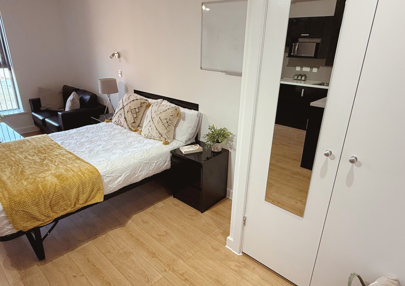 Studio Flat, London Road, LE2 photo 4