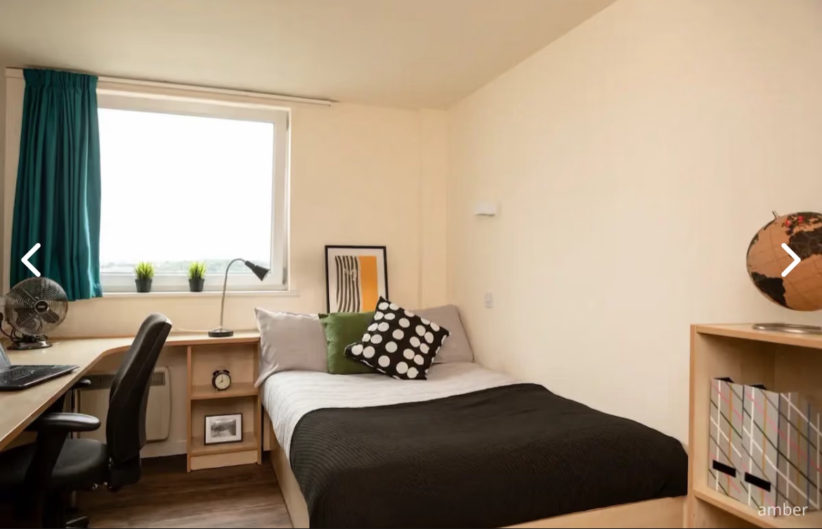Room in a Shared Flat, Burley Road, LS3 photo 5