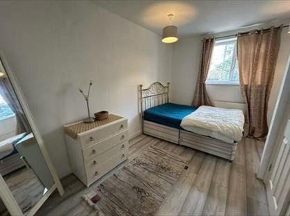 2 Bed Maisonette, Cranston Grove, SK8