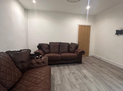 2 Bed Semi-Detached House, Regent Place, BB9