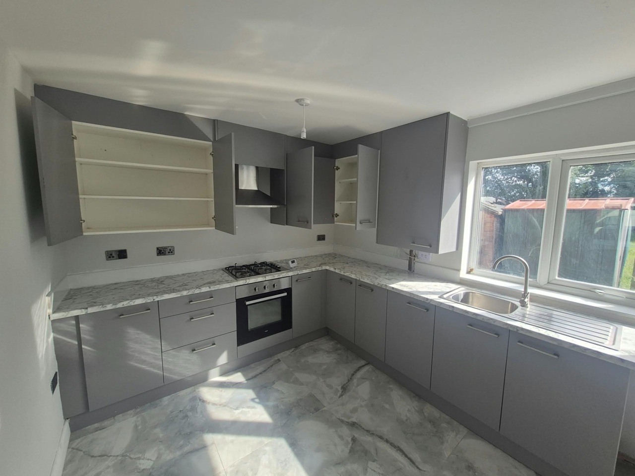 3 Bed Terraced House, Chingford Road, B44