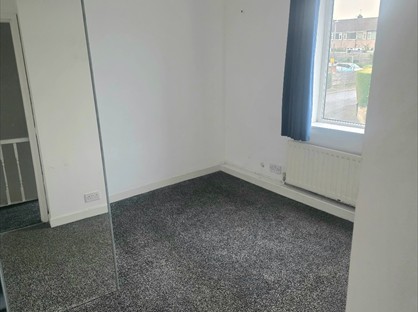 2 Bed Terraced House, Halifax Road, WF15