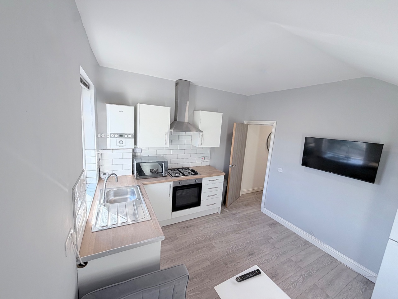 1 Bed Flat, Whitchurch Road, CF14