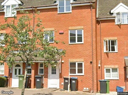 5 Bed Terraced House, Portishead Drive, MK4
