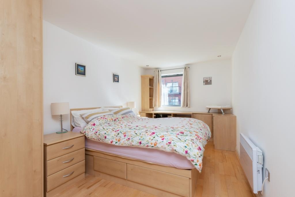 1 Bed Flat, Dolben Court, SW1P photo 5