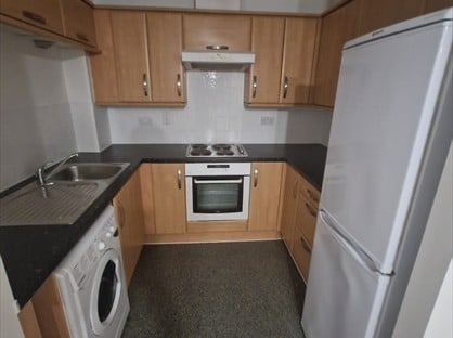 1 Bed Flat, Queens Gate, WD17