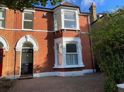 4 Bed End Terrace, Greenvale Road, SE9