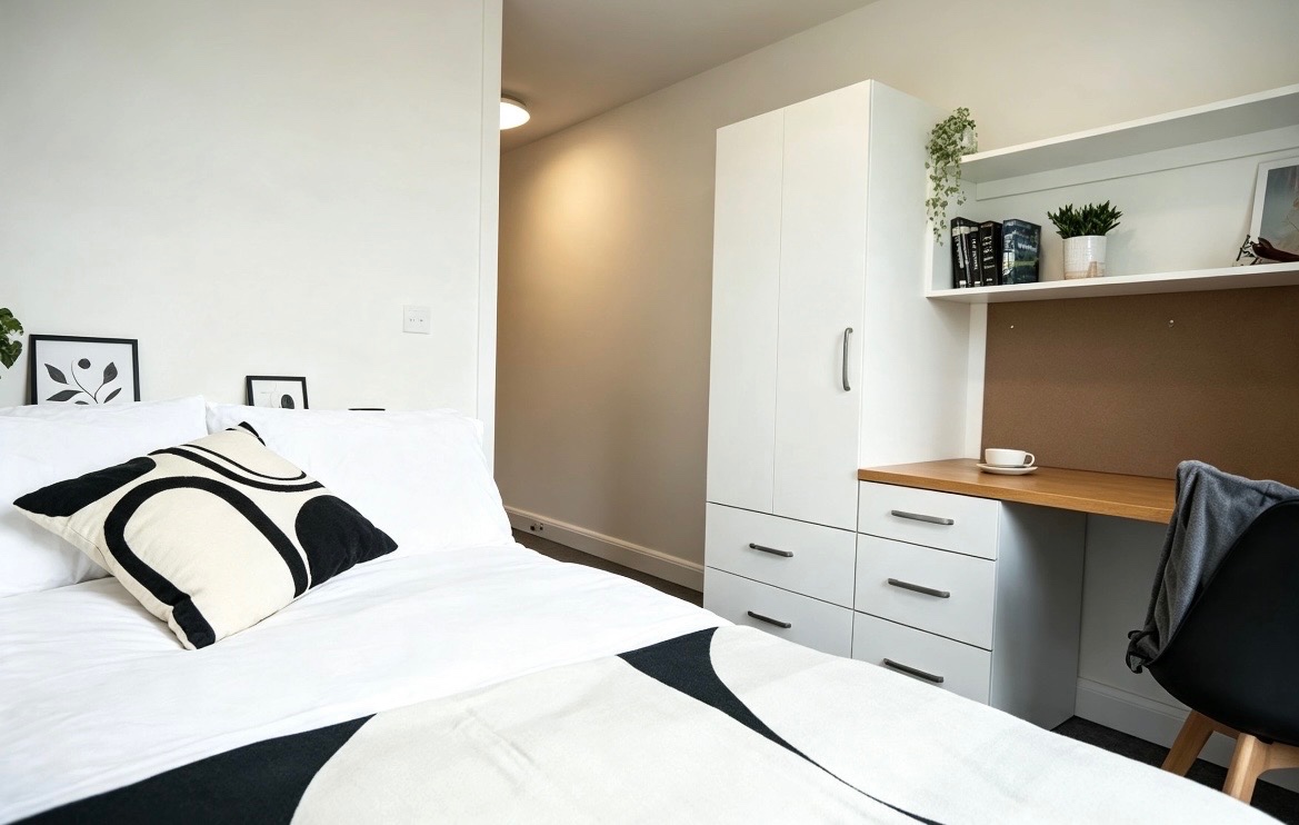 Room in a Shared Flat, Blackfriars Road, M3