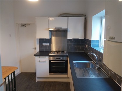 Room in a Shared House, Napier Road, PO5