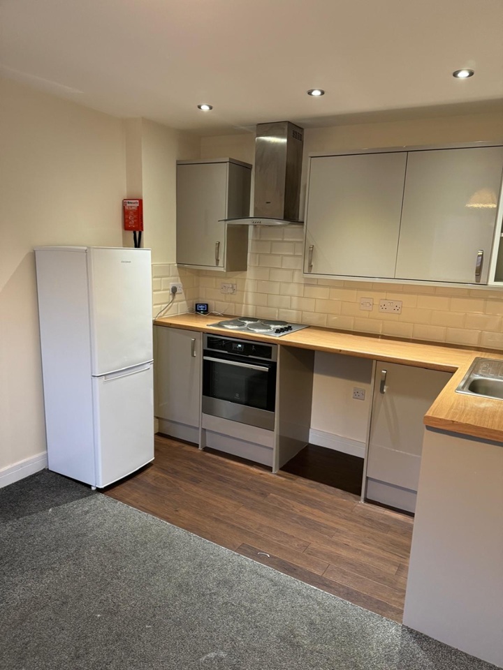 1 Bed Flat, Blyde Road, S5