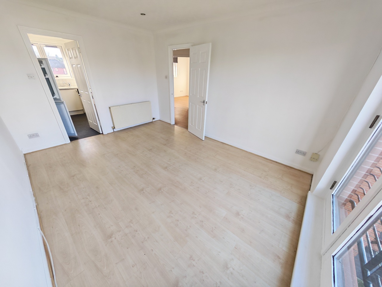 2 Bed Flat, Sutcliffe Road, G13 photo 5