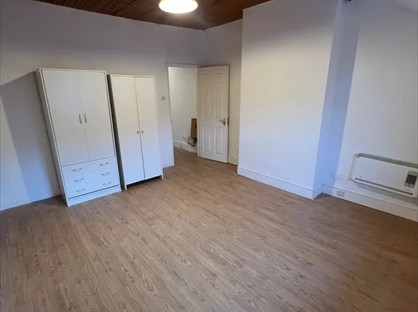 2 Bed Flat, Wellgate, S60