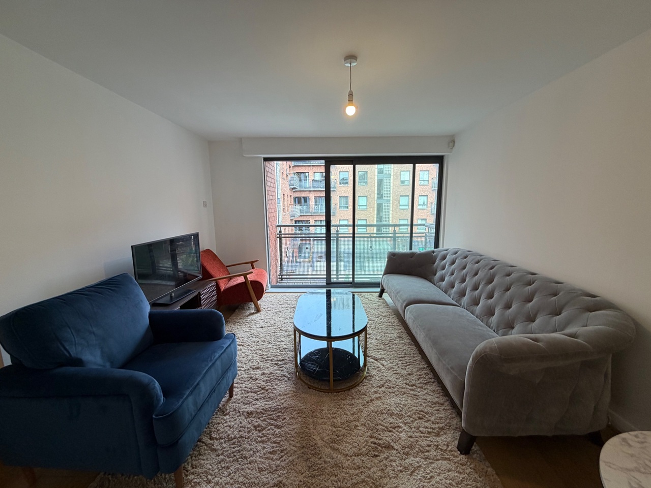 2 Bed Flat, Madison Square, L1 photo 2