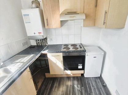1 Bed Flat, Pickard St, SR4