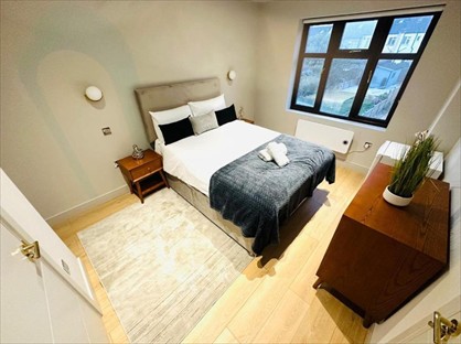 Studio Flat, Milborough Crescent, SE12
