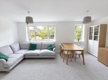 2 Bed Flat, Norfolk House, M33