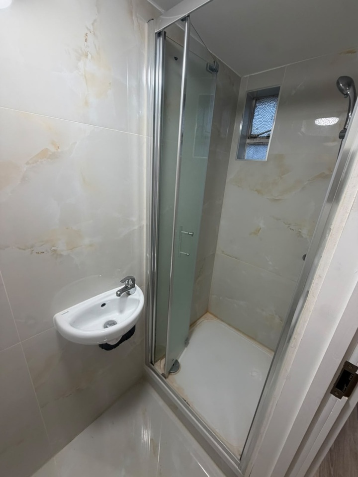 Studio Flat, St. Pauls Road, N1 photo 3