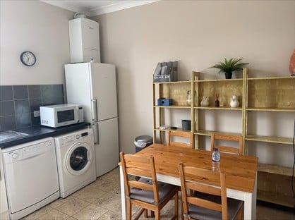 2 Bed Flat, Chiswick, W4