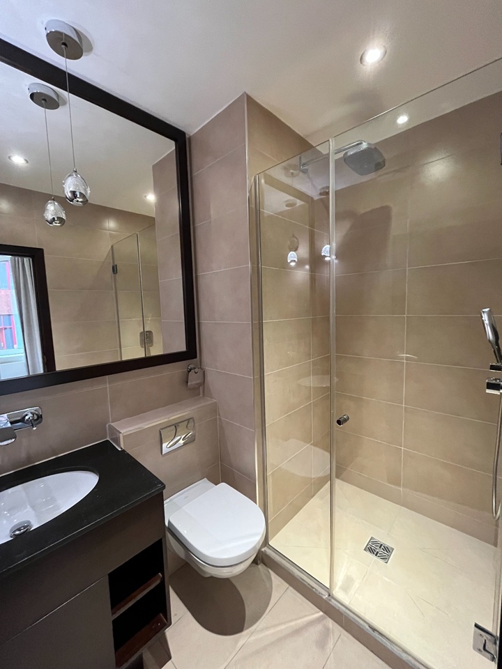 Studio Flat, Headrow Residence, LS1 photo 4