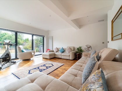 3 Bed Semi-Detached House, London, UB10